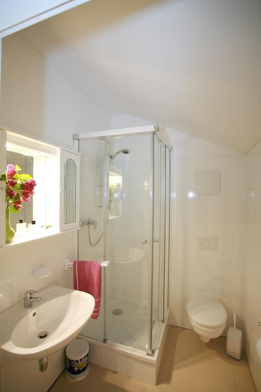 Ferienwohnanlage Bruckner Apartment Rostock Room photo